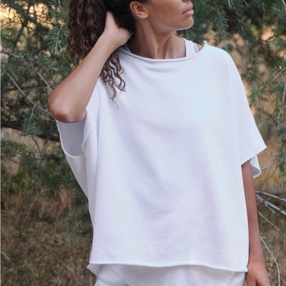 Frank & Eileen White Relaxed Short Sleeve sweatshirt Pullover